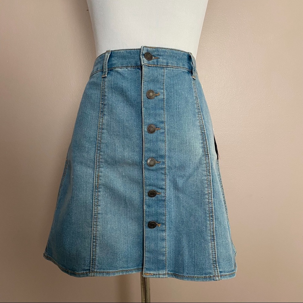 MOSSIMO (Target) light wash denim front button a-line mini skirt - jean skirt